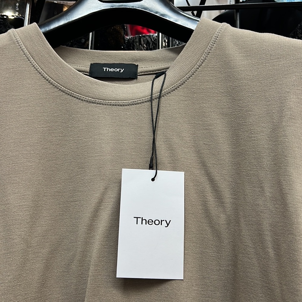 NWT,Theory MODESENS,DESIGNERS,MEN
CLOTHING
T-SHIRTS - Picture 7 of 17
